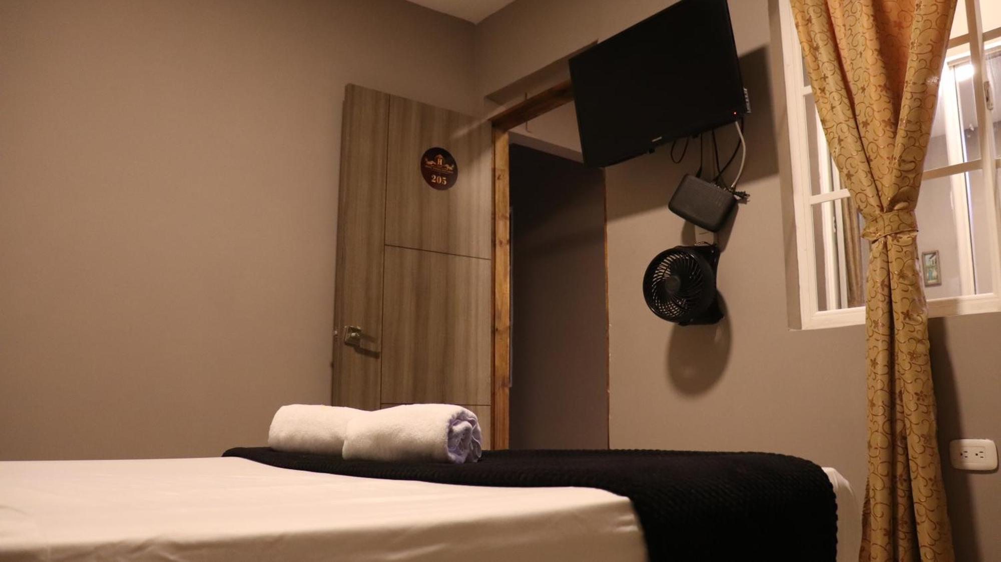 Hotel Simon Plaza Перейра Экстерьер фото
