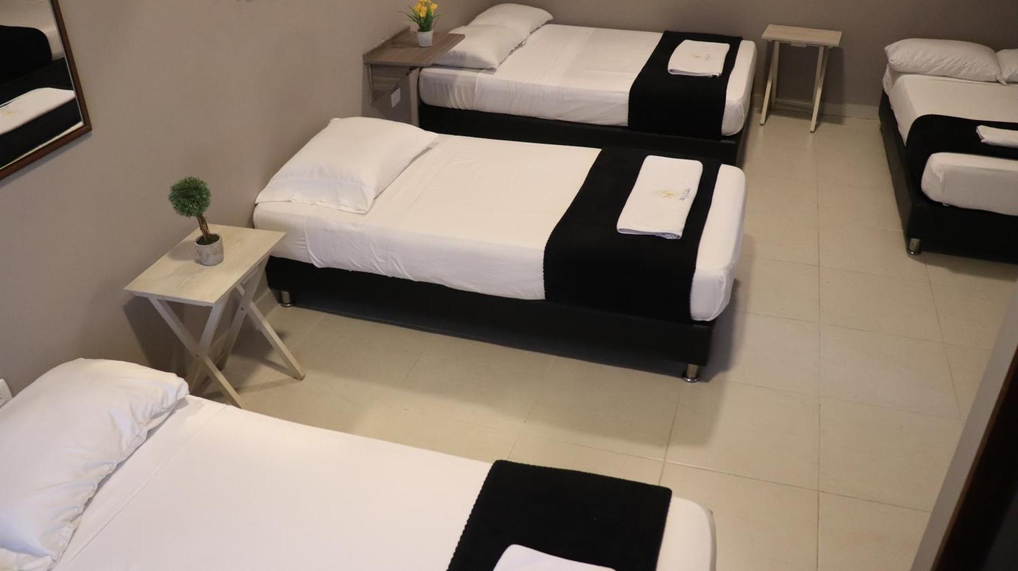 Hotel Simon Plaza Перейра Экстерьер фото