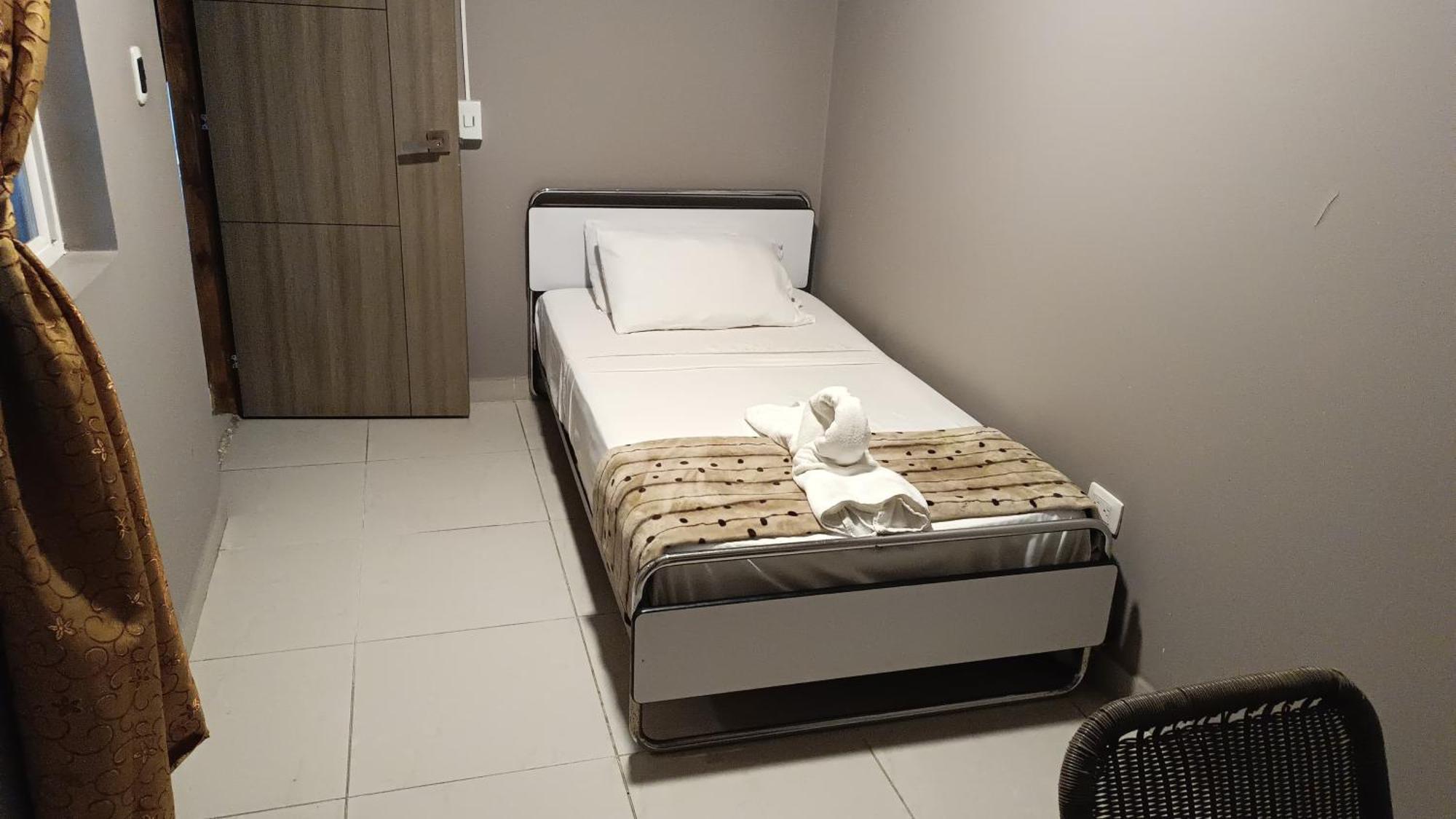 Hotel Simon Plaza Перейра Экстерьер фото